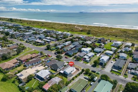 Photo of property in 82a Simpson Road, Papamoa Beach, Papamoa, 3118