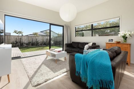 Photo of property in 36 Te Aranga Drive, Papamoa Beach, Papamoa, 3118