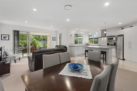 Photo of property in 160b One Tree Point Road, One Tree Point, 0118