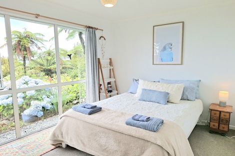 Photo of property in 17 Fairburn Place, Charleston, Cape Foulwind, 7892