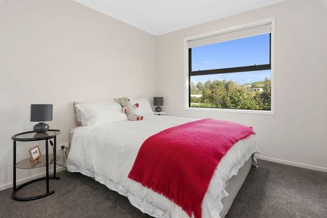 Photo of property in 4 Laly Haddon Place, Matakana, Warkworth, 0985