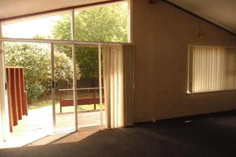 Photo of property in 54 Bentley Avenue, Glenfield, Auckland, 0629