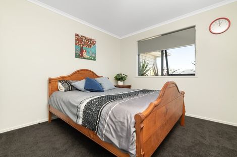 Photo of property in 1 Albatross Lane, Welcome Bay, Tauranga, 3112