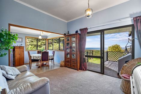 Photo of property in 63 Bay View Road, Whangarei Heads, Whangarei, 0174