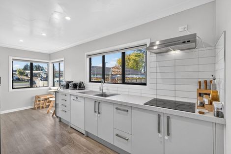 Photo of property in 129 Studholme Street, Morrinsville, 3300