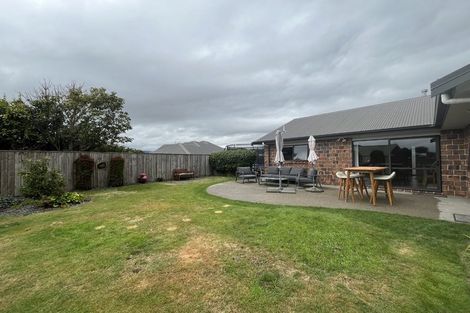 Photo of property in 17 Consort Close, Paraparaumu Beach, Paraparaumu, 5032