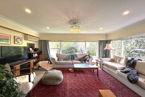 Photo of property in 10 Anakiwa Place, Milford, Auckland, 0620