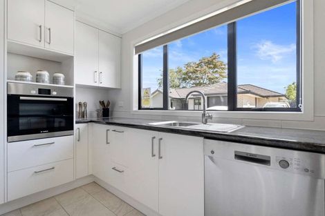 Photo of property in 2 Hawkins Lane, Cambridge, 3434