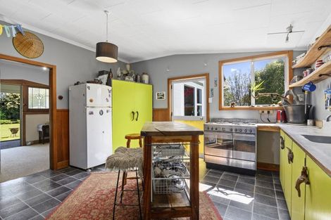 Photo of property in 176 Commercial Street, Takaka, 7110