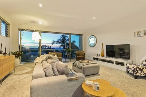 Photo of property in 59 Tiri Road, Manly, Whangaparaoa, 0930