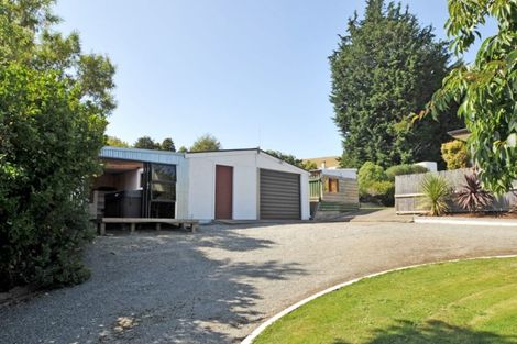 Photo of property in 5561 Hampden-palmerston Road, Palmerston, 9482