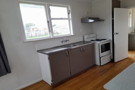 Photo of property in 57 Chingford Close, Mangere, Auckland, 2022