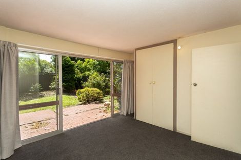 Photo of property in 8 Wadeley Road, Ilam, Christchurch, 8041