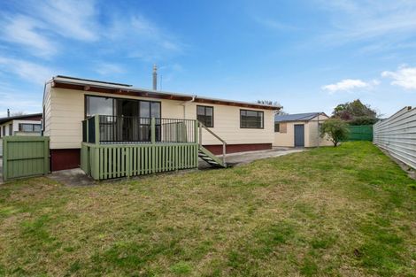 Photo of property in 17 Cypress Place, Owhata, Rotorua, 3010