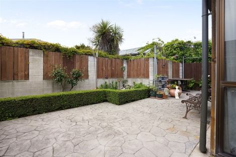 Photo of property in 2/3 Celia Street, Redcliffs, Christchurch, 8081