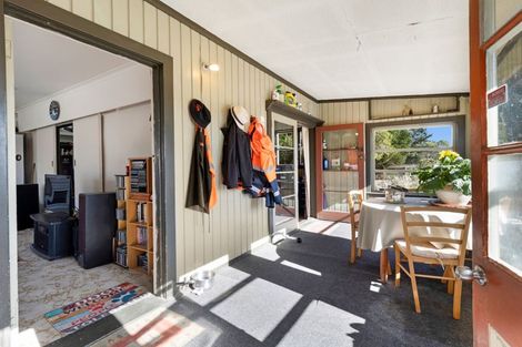 Photo of property in 2828 State Highway 1, Sanson, Palmerston North, 4479