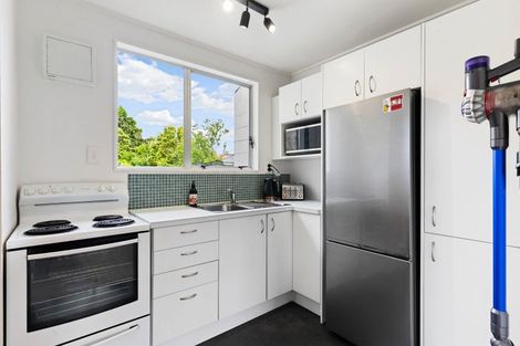 Photo of property in 8/21 Islington Street, Trentham, Upper Hutt, 5018