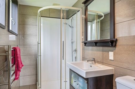 Photo of property in 110a Weraroa Road, Levin, 5510