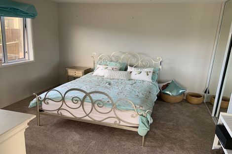 Photo of property in 1007a Beach Road, Torbay, Auckland, 0630