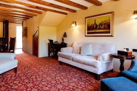 Photo of property in Orchard Cottages, 312/6 Point Road, Monaco, Nelson, 7011