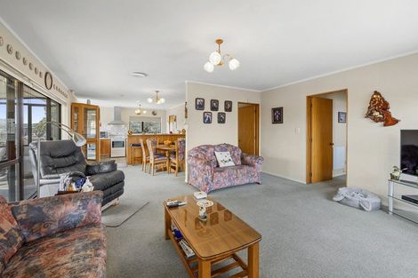 Photo of property in 5 Whakapaki Street, Urenui, 4375