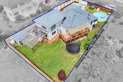 Photo of property in 40 Cranston Street, Torbay, Auckland, 0632