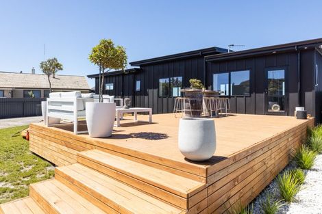 Photo of property in 176 Whirinaki Road, Eskdale, Napier, 4182