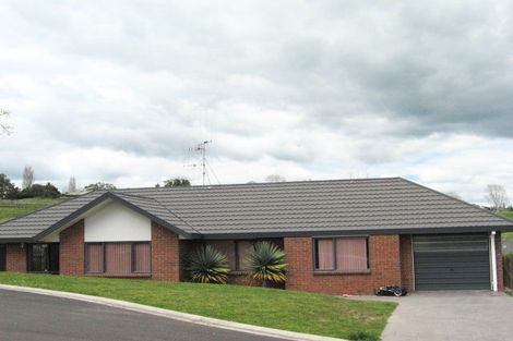 Photo of property in 8 Molyneux Place, Welcome Bay, Tauranga, 3112