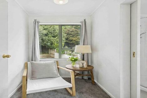 Photo of property in 50 Cardiff Crescent, Cannons Creek, Porirua, 5024