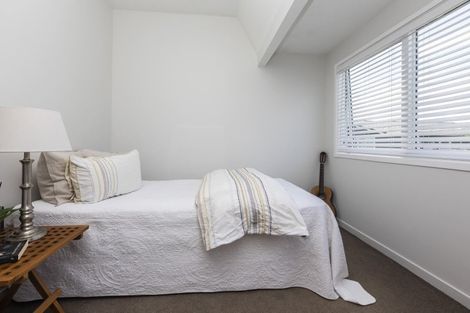 Photo of property in 1 Hanover Place, Ilam, Christchurch, 8041