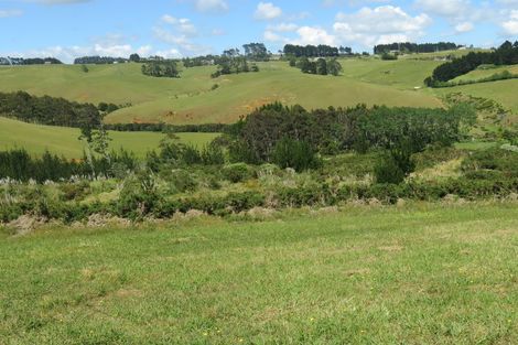 Photo of property in 24 Pekama Drive, Cable Bay, 0420