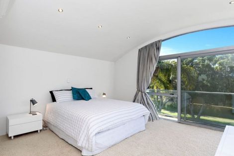 Photo of property in 204/27 Banks Avenue, Mount Maunganui, 3116