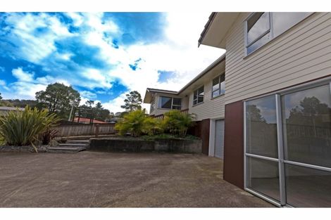 Photo of property in 1 Shale Avenue, Massey, Auckland, 0614