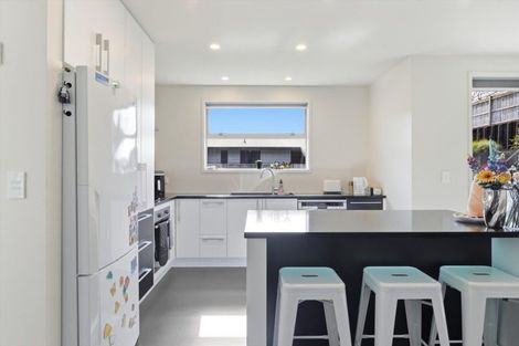 Photo of property in 105 Ballintoy Park Drive, Welcome Bay, Tauranga, 3175