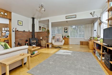 Photo of property in 16 Carina Crescent, Torbay, Auckland, 0630