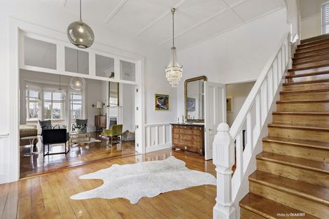 Photo of property in 46 Hobson Street, Thorndon, Wellington, 6011