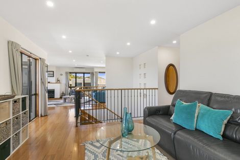 Photo of property in 20 Imran Terrace, Khandallah, Wellington, 6035