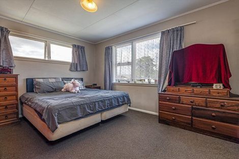 Photo of property in 2 Anakiwa Street, Kelvin Grove, Palmerston North, 4414
