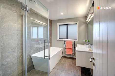 Photo of property in 5 Kinloch Place, Mosgiel, 9024