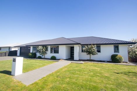 Photo of property in 3 Kelburn Place, Tinwald, Ashburton, 7700