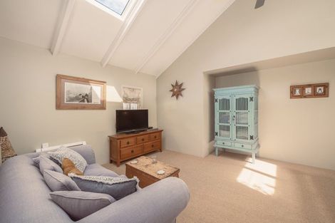 Photo of property in 4 Stoke Street, Sumner, Christchurch, 8081