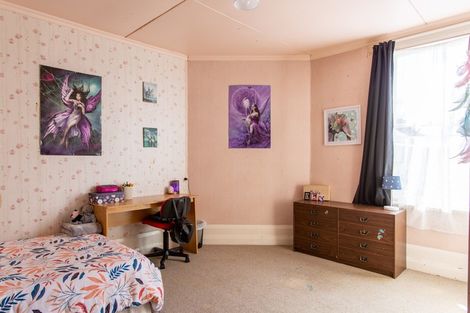 Photo of property in 170 High Street, Dannevirke, 4930