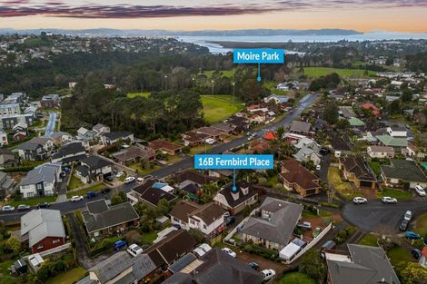 Photo of property in 2/16 Fernbird Place, Massey, Auckland, 0614