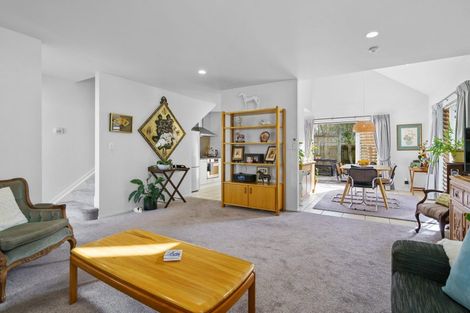 Photo of property in 29d Clare Street, Cambridge, 3434