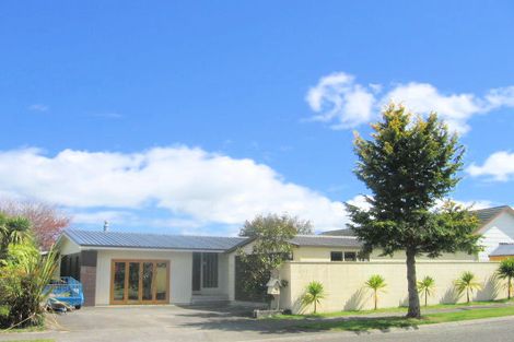 Photo of property in 12 Kensington Place, Richmond Heights, Taupo, 3330