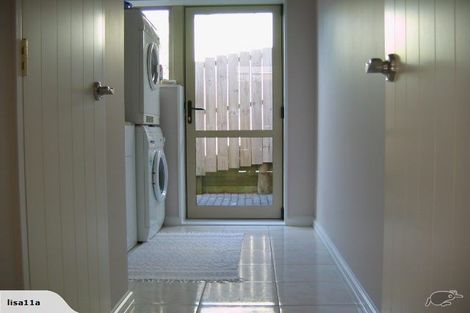 Photo of property in 11 Monarch Avenue, Hillcrest, Auckland, 0627