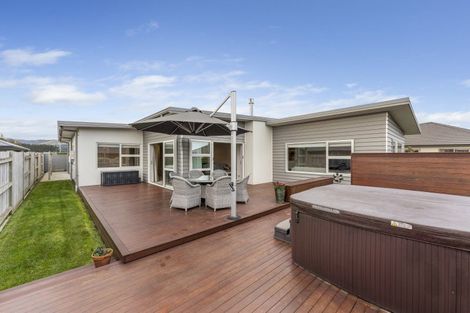 Photo of property in 9 Silicon Way, Fitzherbert, Palmerston North, 4410