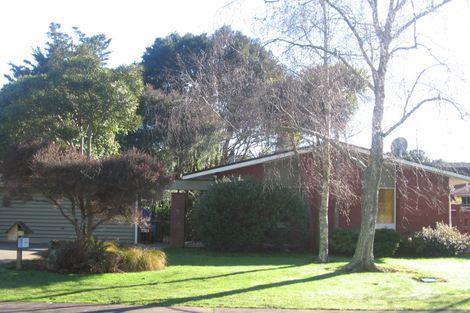 Photo of property in 14 Bellfield Road, Opaheke, Papakura, 2113