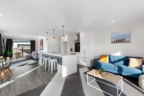 Photo of property in 35 Grandvista Drive, Green Island, Dunedin, 9018