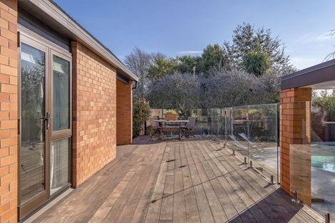 Photo of property in 24 Bannister Place, Ilam, Christchurch, 8053